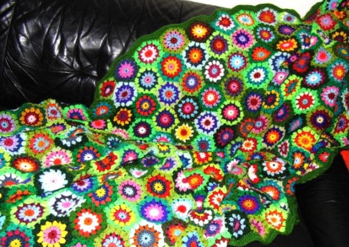 e-Book *Decke - Blanket UPCYCLED RETRO HExAGON* Häkelanleitung, pdf-Datei, deutsch & US-Englisch, Häkeldecke, Granny Square,